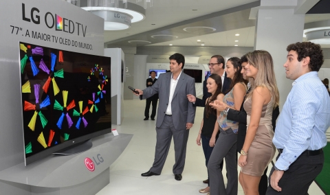 LG전자, 브라질 프리미엄TV 시장 공략한다